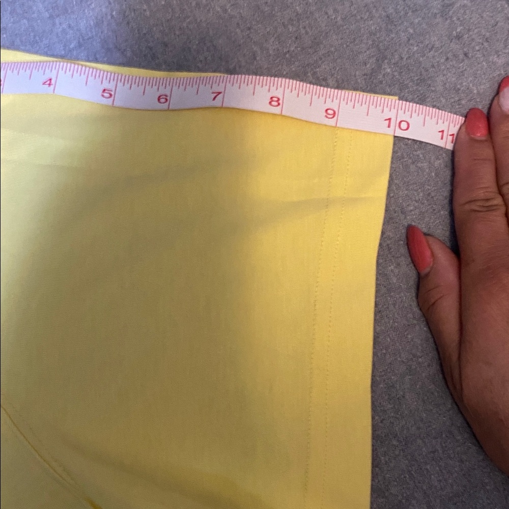 Lacoste Lemon Tee with Logo Print - Picture 9 of 12